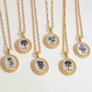 Collier minimaliste en acier inoxydable plaqué or 18 carats PVD, étanche, avec fleur <span class=keywords><strong>de</strong></span> <span class=keywords><strong>naissance</strong></span>, bijoux tendance, collier avec fleur <span class=keywords><strong>de</strong></span> <span class=keywords><strong>naissance</strong></span> des 12 mois pour femmes - Product Image 5