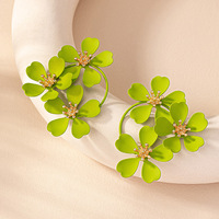 Boucles d'Oreilles Fleur Géante Tendance pour Femme Luxe Vente en Gros N231257