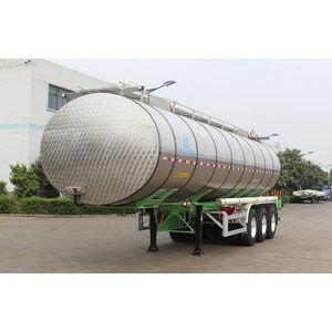 Semi-remorque citerne à huile CSC 6x4 pour le transport de GPL et de marchandises dangereuses, camion-citerne à carburant avec une capacité de plus de 30000 L et un moteur de 251-350 ch - Product Image 5