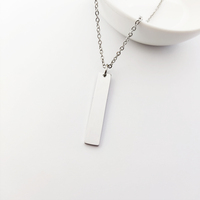 Collier à barre d'or Bijoux de mode Collier personnalisable Pendentif à barre Bijouterie en plaqué or 18K Collier à barre vierge