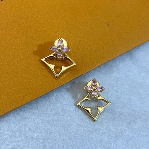 Vente flash - Collier et boucles d'oreilles tendance de <span class=keywords><strong>marque</strong></span> de créateurs célèbres - Trèfle à quatre feuilles - Bijoux fins pour femmes - LVVER Valentinoer - Product Image 4