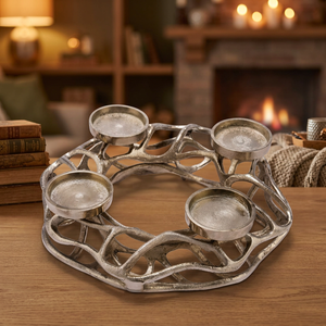 Support de bougie chauffe-plat en aluminium argenté Ambient Living à 4 bras, résistant à la chaleur, décoration d'intérieur, candélabre en métal - Product Image 3