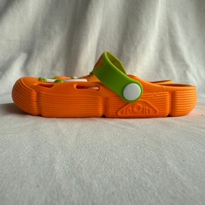 Ciabatte con Cinturino Arancione e Verde per Donne, Suola da 15mm Antiscivolo, Scarpe Sportive Estive con Punta Aperta in EVA - Product Image 3