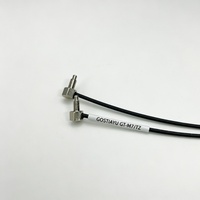 Sonde de capteur à fibre optique industrielle transmissive à angle droit et filetée, modèle GT-M77TZ, pour un gain de place optimal