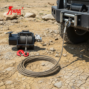 כּננת תעשייתית כבדה 3t-50t כננת הידראולית ליערנות, סירות, משאיות וגרירת בולי עץ - Product Image 1