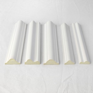 Moulures murales en polyuréthane de style européen à bon prix, décorées de <span class=keywords><strong>blanc</strong></span>, en PU architectural, provenant de Guangzhou - Product Image 2