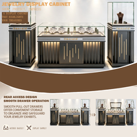 Ensemble de présentoirs pour bijouterie commerciale sur mesure, vitrine de présentation de bijoux en verre sur pied avec éclairage LED, armoire de présentation
