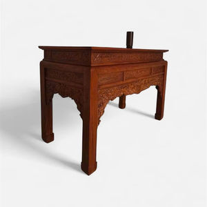 Table d'autel traditionnelle vietnamienne Nhu Y à un niveau en bois Huong avec détails sculptés élégants - Product Image 1