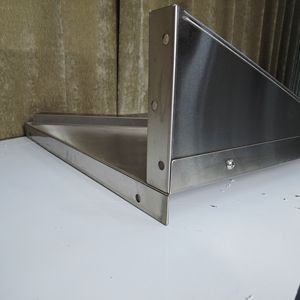 VICTORY KITCHEN Support mural en acier inoxydable Tube circulaire pour les fournitures de laboratoire et de restaurant d'hôtel en Thaïlande - Product Image 5