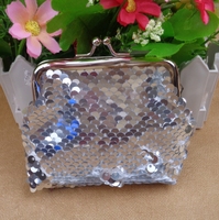 Vente chaude paillettes colorées porte-monnaie petits sacs d'argent avec fermoir à paillettes Double face Mini portefeuille de rangement pour les filles