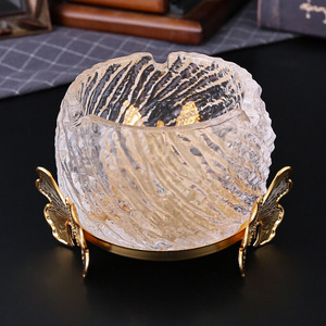 Cendrier élégant en verre à base dorée, verre transparent, motif papillon, technique personnalisée pour bol de mariage écologique - Product Image 3