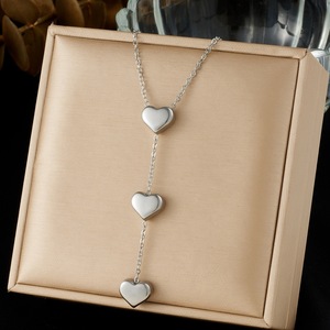 Heart Shaped Clavicle Chain Necklace Gold Y Shape Long Pendant Jewelry Everyday Wear - Product Image 2