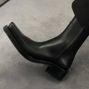 Bottes courtes unisexes en cuir à talon carré épais et semelle épaisse pour homme et femme, tendance mode, vente en gros - Product Image 2