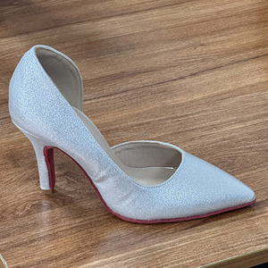 LUOQIAO S055 2026 Nouvelles Chaussures <span class=keywords><strong>de</strong></span> Danse Latine Jazz à Talons Hauts pour Femmes, Bout Pointu, Paillettes Argentées, Semelle en Daim Rouge, Chaussures <span class=keywords><strong>de</strong></span> Danse Professionnelles - Product Image 1