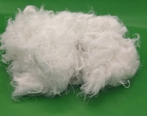 <span class=keywords><strong>Fibre</strong></span> de polyester recyclée en microfibre 1.4D 32mm, blanc brut, pour rembourrage et non-tissés, fourniture fiable d'usine - Product Image 3