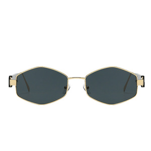Lunettes de soleil style punk hip-hop disco, monture en métal doré, protection UV400, unisexe, mode, tenues de voyage - Product Image 5