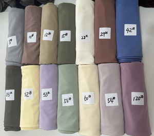 <span class=keywords><strong>2025</strong></span>オランダの女性のための新しいトレンドの液体ジャージースカーフは見えない柔らかい光沢のある軽量ジャージーヒジャーブ - Product Image 5