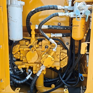 Excavadora de cadenas usada modelo 312 2023 de 12 toneladas y 125 kW de potencia con excelente rendimiento y calidad, ¡gran oferta a bajo precio! - Product Image 5