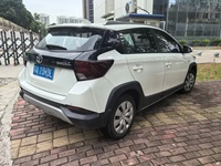 Utilisé pour Yaris Cross 1.5L Turbo CVT Leading Plus Edition, voiture essence, conduite à gauche, pneus R15, fabriqué en Chine, peinture d'origine, bon marché