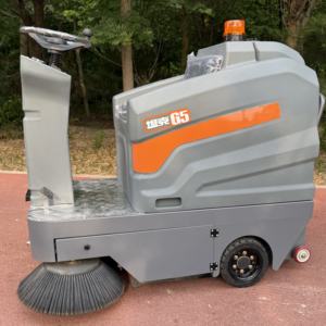 地下駐車場用業務用屋外ロボット式床掃除機、乗車式電動ロボット、新品 - Product Image 4