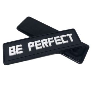 ป้ายยางนูนโลโก้แบบกำหนดเองจากโรงงาน ป้าย PVC นิ่มสำหรับเสื้อผ้า - Product Image 2