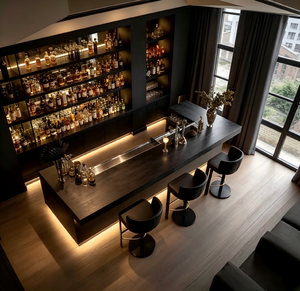 Comptoir de bar moderne de luxe et vitrine à vin |   Aménagement intérieur personnalisé pour bar à cocktails et conception clé en main de boutique de bar - Product Image 4