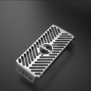 Protecteur de couvercle de refroidisseur d'huile en aluminium pour <span class=keywords><strong>SUZUKI</strong></span> <span class=keywords><strong>DR650S</strong></span>/SE 1996-2023 2022 DR650 DR 650 S DR 650SE - Product Image 4