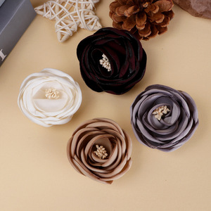Broche de Rosa 3D, Flores de Tela, Accesorios para el Cabello, Decoraciones para Zapatos, Moda Femenina Otoño 2025, Diseño de Camelia Hecho a Mano en Jinhua - Product Image 2