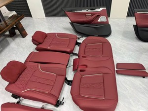 Set Completo di <span class=keywords><strong>Coprisedili</strong></span> Personalizzati in Pelle Nappa di Lusso Adatti per <span class=keywords><strong>BMW</strong></span> <span class=keywords><strong>Serie</strong></span> 3, <span class=keywords><strong>Serie</strong></span> 7, X1, X2, X3, <span class=keywords><strong>Serie</strong></span> <span class=keywords><strong>1</strong></span> - Product Image 5