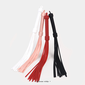 Látigo de silicona, juguete sexual de silicona para parejas, opciones de color negro, rojo, rosa y blanco. - Product Image 1