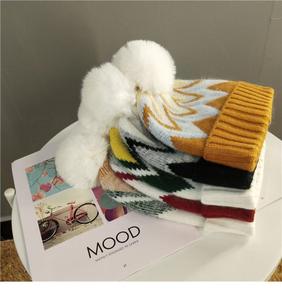 Bonnet chaud d'hiver tricoté épais et ondulé <span class=keywords><strong>en</strong></span> <span class=keywords><strong>fausse</strong></span> <span class=keywords><strong>fourrure</strong></span> avec pompon <span class=keywords><strong>en</strong></span> poils de lapin pour la course à pied et le sport - Product Image 6