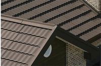 Fabrik Günstiger Preis Langlebige Steinbeschichtete Wellblech-Dachplatten Farbige Verzinkte Metallziegel für Villa Hotel