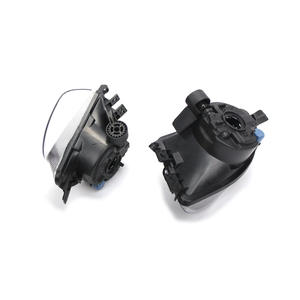 Feux antibrouillard avant pour BMW F07 GT Série 5 2010-2017, paire de feux halogènes - Product Image 2