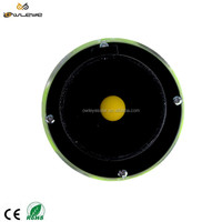 Feu de signalisation routière solaire ultra-lumineux 6 LED IP66 en plastique mince, étanche et clignotant pour la sécurité routière
