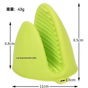 Gants en silicone résistants à la chaleur avec clip <span class=keywords><strong>de</strong></span> poignée <span class=keywords><strong>de</strong></span> casserole anti-brûlure Four à haute température Utilisation <span class=keywords><strong>de</strong></span> la cuisine au micro-ondes Style imprimé - Product Image 3