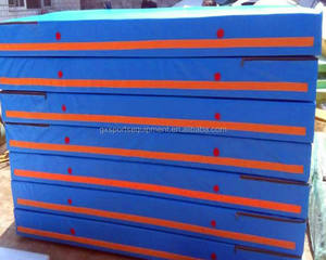 Tùy chỉnh thiết kế bọt thể dục tai nạn Thảm hạ cánh Mat cho thể dục <span class=keywords><strong>Train</strong></span> - Product Image 2