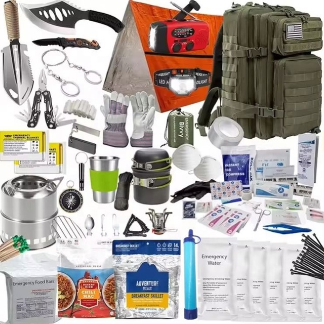 New Upgrade Emergency Survival First Aid Kit Wilderness Camping Adventure Earthquake Disaster Trunk Survival Kits