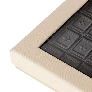 Boîte à chocolat carrée rigide avec fenêtre, carton ivoire, emballage cadeau haut de gamme pour aliments - Product Image 4