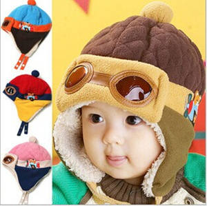 Sombrero SH-1027 Ushanka para niños Otoño Invierno terciopelo cálido sombrero de piloto para bebé niño lindo estilo de personaje para fiestas - Product Image 2