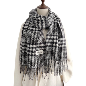 Bufanda a Cuadros con Logotipo Personalizado, Tartán Clásico Británico, Gruesa y Cálida, con Flecos, Unisex, para Invierno, Venta al Por Mayor de Fábrica - Product Image 4