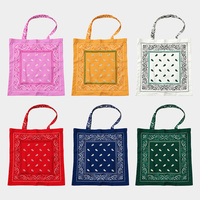 Sac fourre-tout en toile imprimé bandana vert personnalisé pour femme, sac de plage et de shopping, sac à bandoulière, OEM ODM, faible MOQ