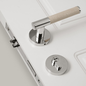 Poignée de porte haut de gamme en cuir chromé brillant PVD, levier en laiton massif pour villa de luxe, hôtel, serrure de porte intérieure en bois - Product Image 4