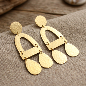 Pendientes Colgantes Minimalistas de Latón Martillado, Chapados en Oro de 18k, Diseño Geométrico Atrevido, Hechos a Mano, Joyería de Moda para Mujer, para Fiestas - Product Image 3