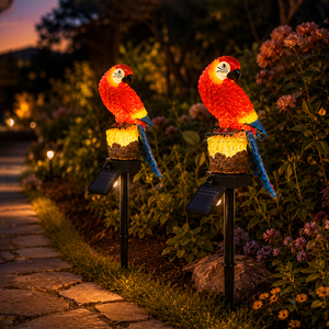 Lámpara Decorativa de Resina para Jardín, Patio o Exteriores, con Forma de Loro, con Energía Solar, Luz LED Cálida para Jardín - Product Image 1