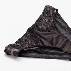 Fashion Embroidered Flower <b>Thick</b> Small Sizes Young Girl Gather Ladies Sexy Push up Lace Embroidery <b>Bra</b> and Underpants Sets - Product Image 5