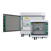 Caja Combinadora Solar IP65 CE 2 Entradas 2 Salidas Impermeable 500V 600V CC 1 Cadena ABS Caja de Distribución de Salida DCSPD Fusible CC