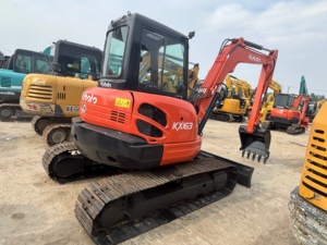 Miniexcavadora Kubota KX163 de 5.6 Toneladas, Excavadora de Orugas con Cucharón de Excavación de 0.19m³ de Capacidad, Excavadora Hidráulica Compacta - Product Image 2