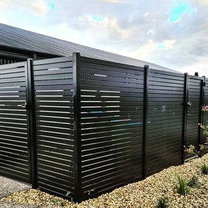 <span class=keywords><strong>Valla</strong></span> de <span class=keywords><strong>Mimbre</strong></span> con Riel y Poste de Aluminio Garantía de por Vida de 50 Años Cerca de Listones Horizontales de Metal para Jardín Exterior - Product Image 1