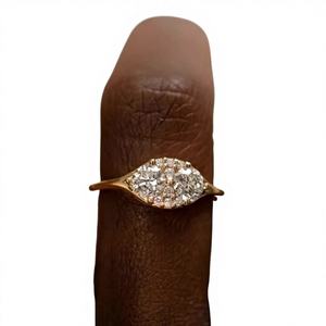 Anillo de Compromiso, Boda o Aniversario RITZIN en Oro Amarillo de 14K con Moissanita para Mujer, un Regalo Ideal - Product Image 1