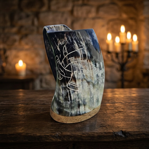 B.S. Taza de Cuerno de Buey Estilo Americano con Grabado Artesanal Internacional, 300ml-500ml, para Camping y Bar, Reutilizable y Ligera - Product Image 1